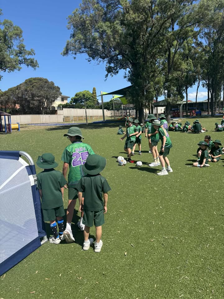 626921712571842_1261805162416824-1