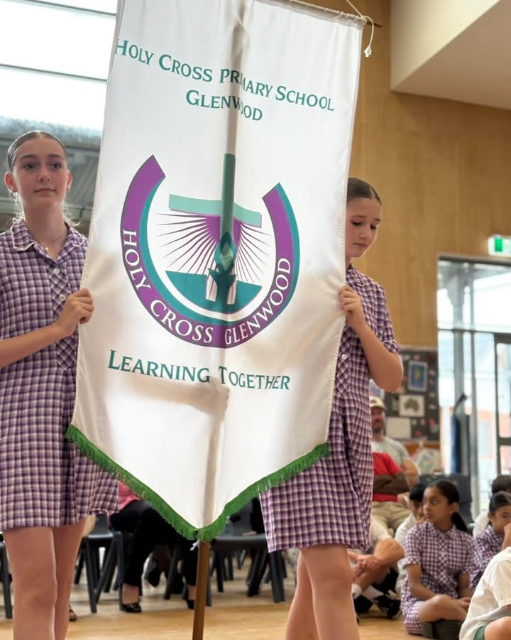 626921712571842_1295733772357296-1